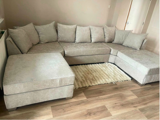 Bishop U-Shape Sofa Alaska Silver Scatterback